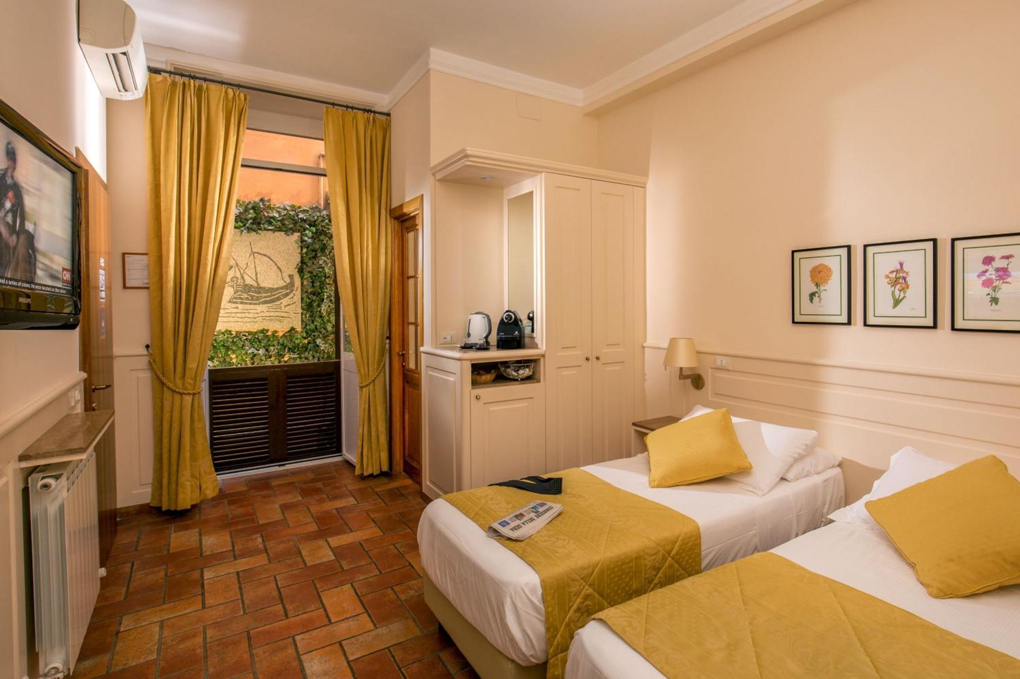 Twin Room