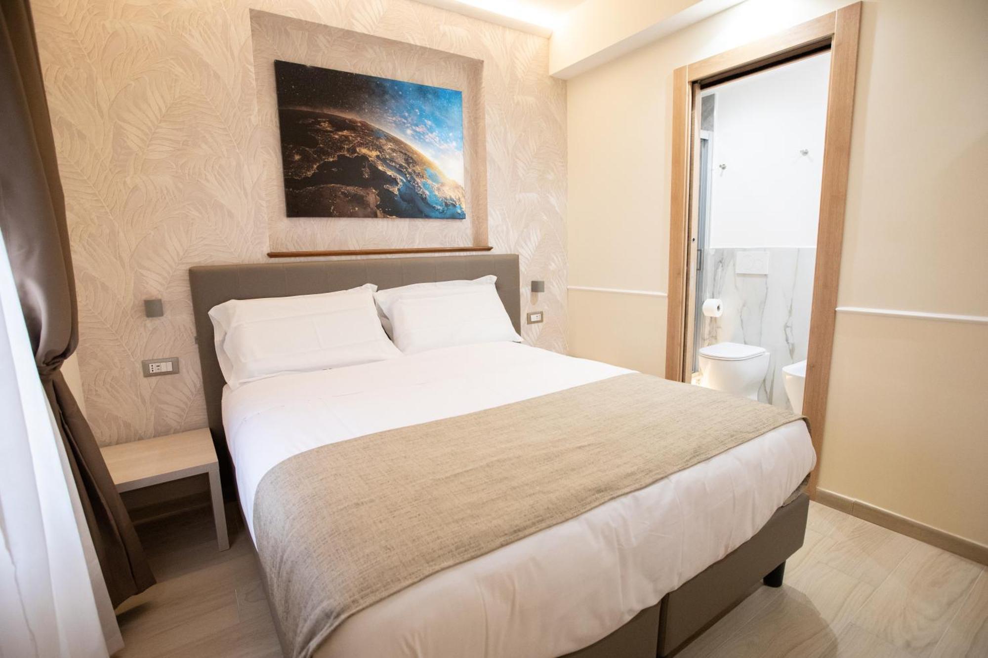 Deluxe Double or Twin Room,1542616180:JPEG