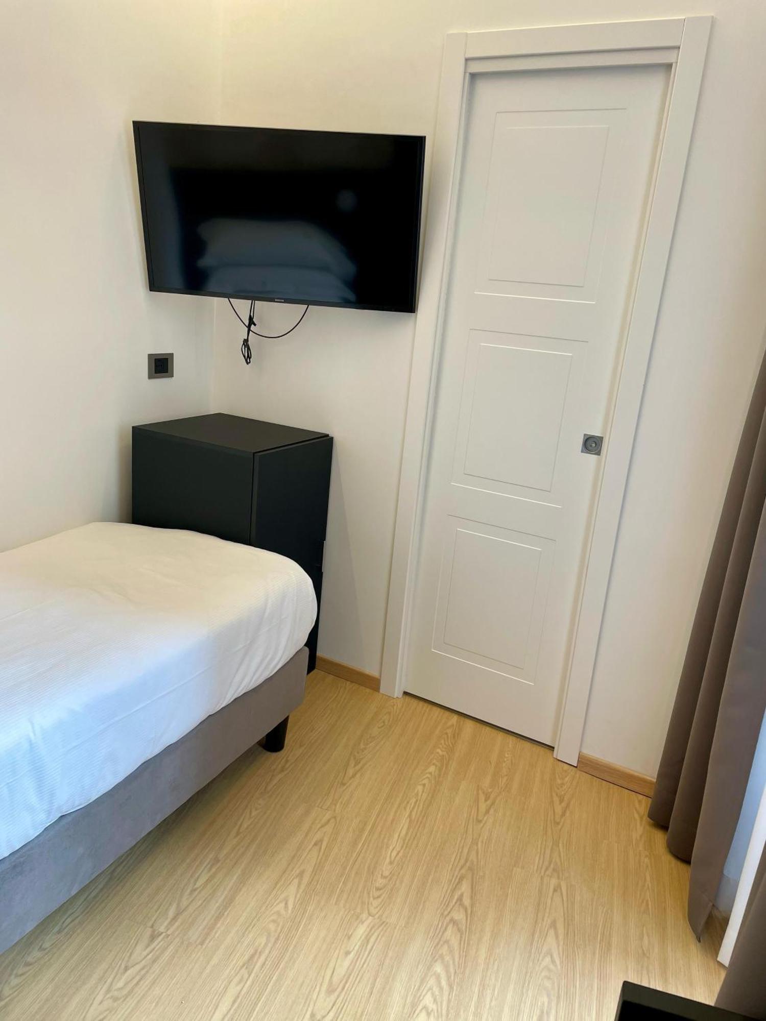 Comfort Single Room