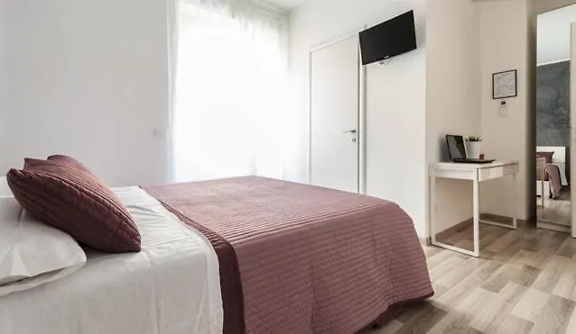 Guest House Roma-1