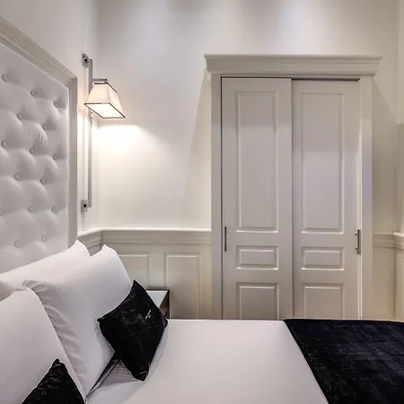 Hotel Dei Quiriti Suite-3